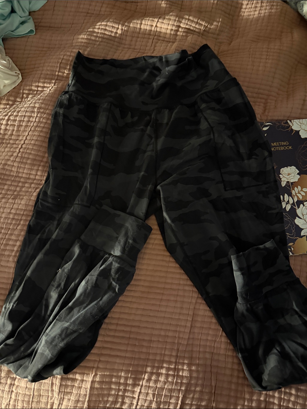 Athleta Black Camo High-Rise Capri Joggers